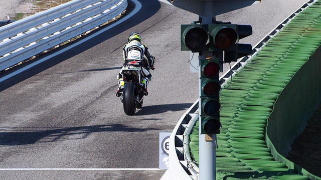 pit lane 5024808 640